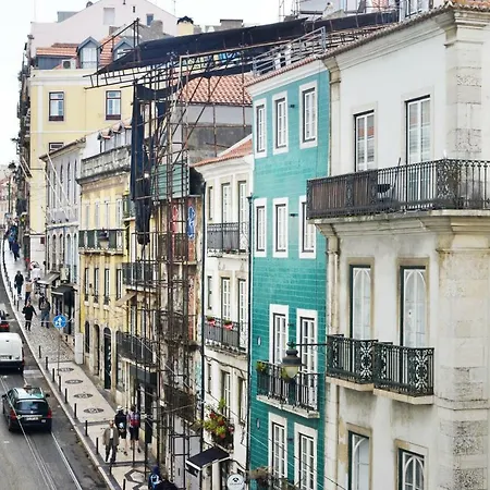 Apartment Deluxe Chiado - Checkinhome Lisbon
