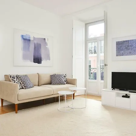 Apartment Deluxe Chiado - Checkinhome *